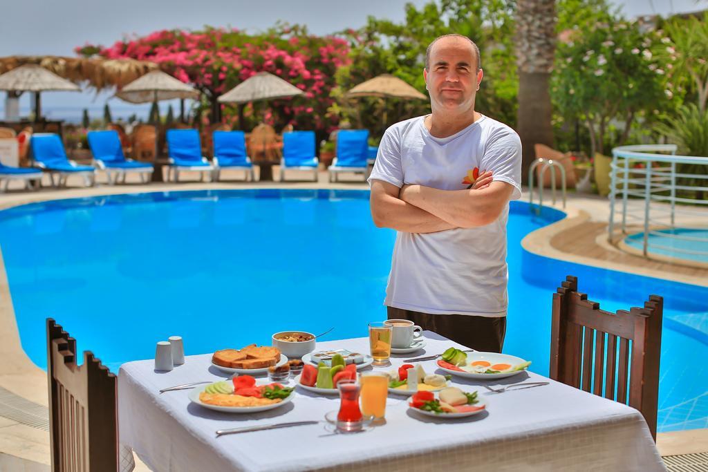 Sunny Garden Nilufer Hotel Turgutreis Eksteriør bilde